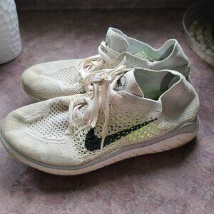Nike Free Flyknit RN women's size 9.5 mesh